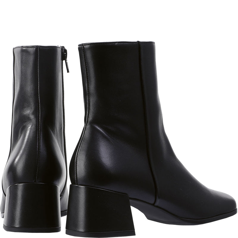 Lou Soft Leather Heeled Ankle Boots Black
