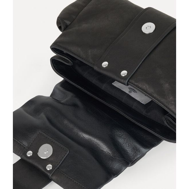 Hazel Treasure Handbag Black