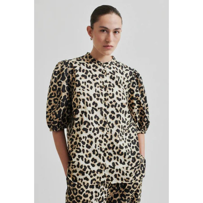 Leoa Shirt Leopard Black - AgathaBoutiqueLtd