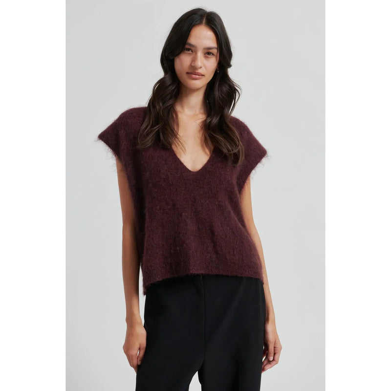 Camrym Knit Vest Plum