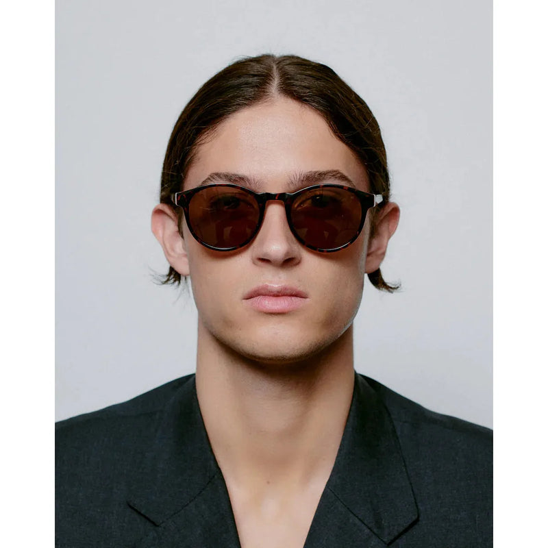 MARVIN Round Frame Sunglasses Tortoise