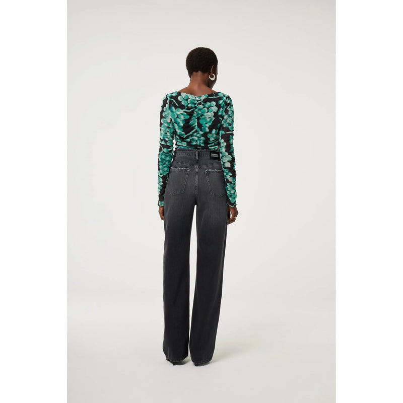 Zoe Boyfriend Fit Jeans Washed Black