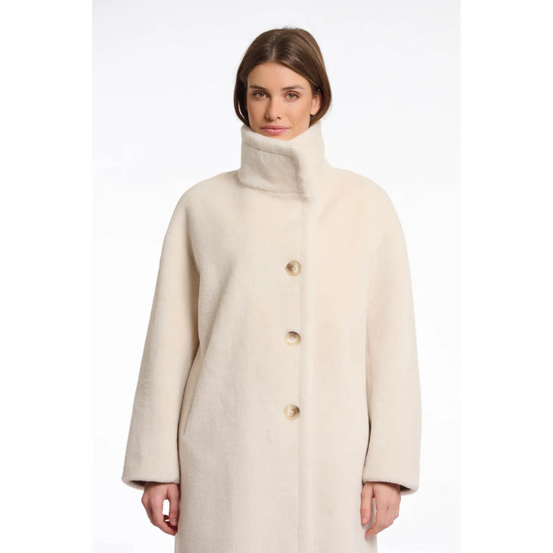 Cilou Faux Fur Coat With High Collar Birch