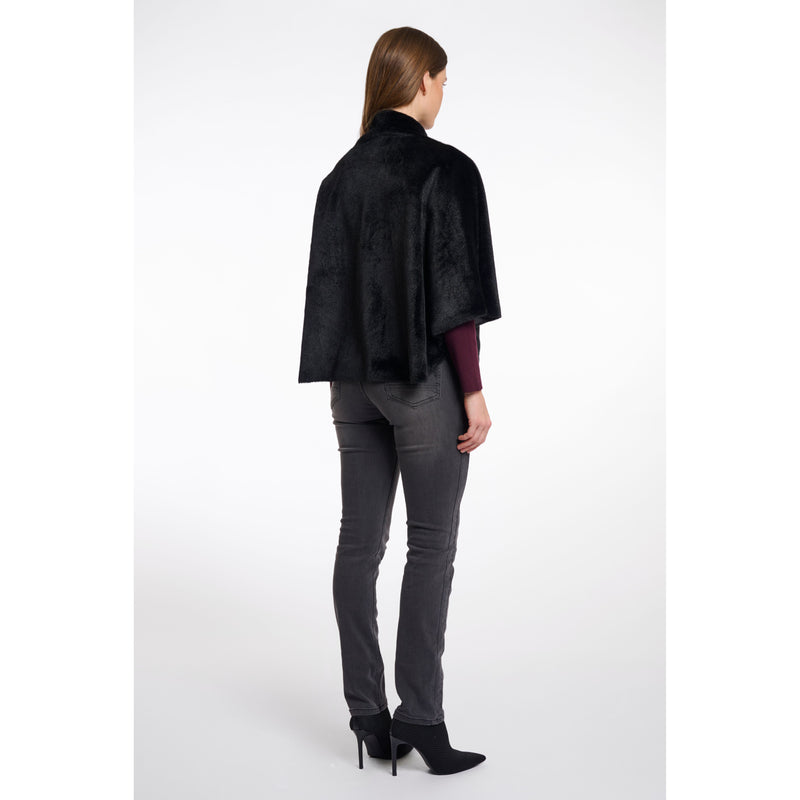 Dewi Cape Black