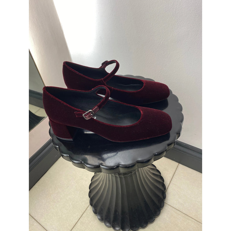Velvet Heeled Pump Wine