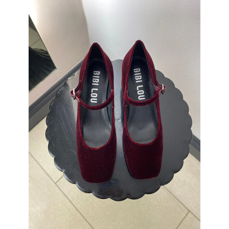 Velvet Heeled Pump Wine
