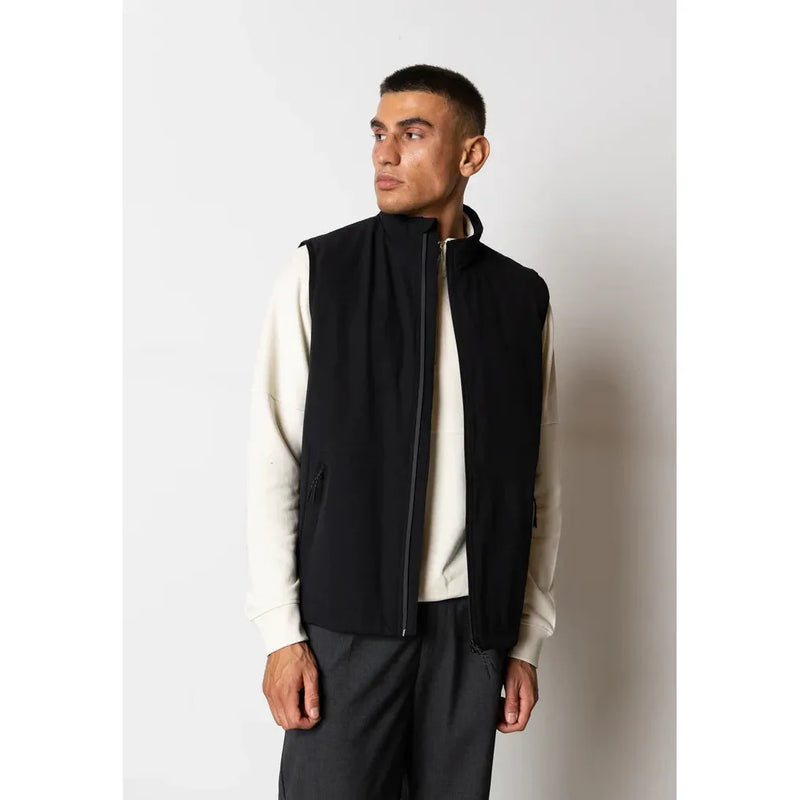 Clean Cut Copenhagen Mathias Vest Black