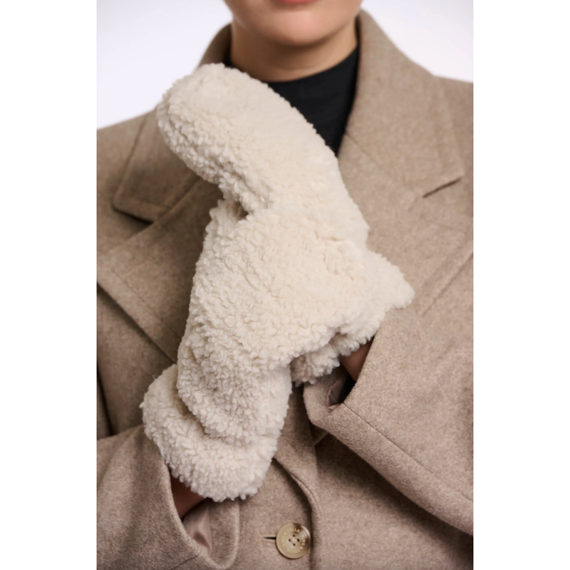 Aleida Teddy Gloves Birch