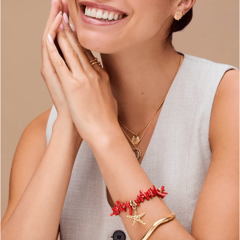 Coral Chip & Starfish Bracelet Red