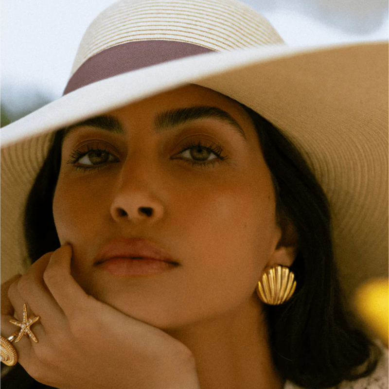 Statement Polished Shell Stud Earrings Gold