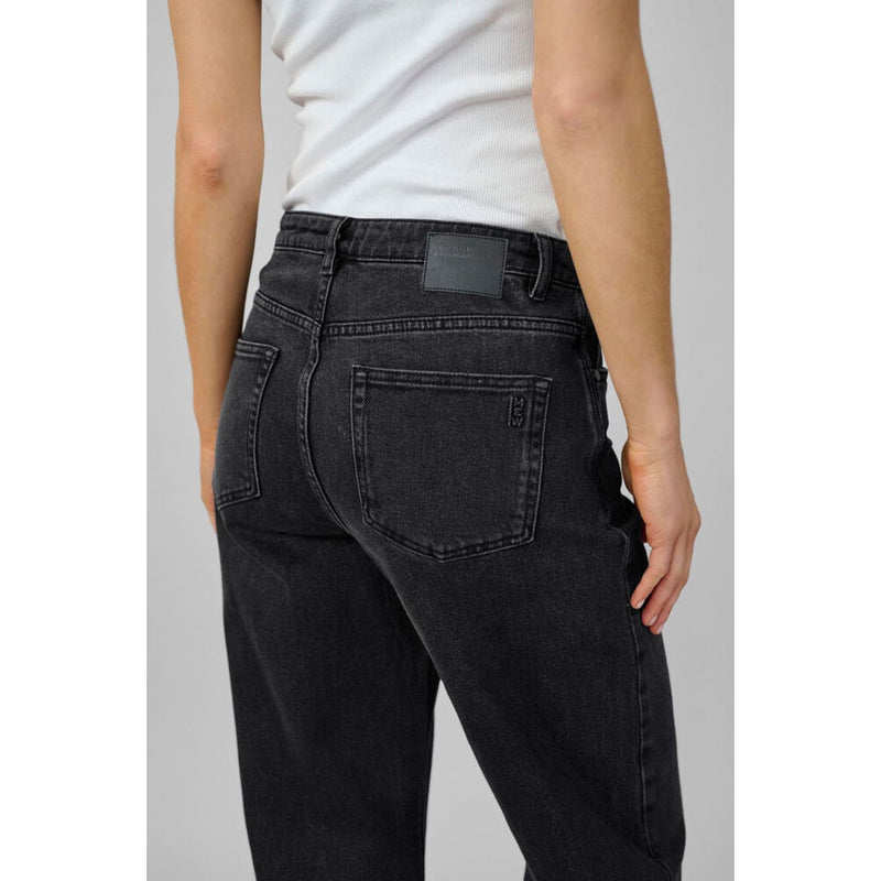 05 The Louis 139 High Wide Washed Black