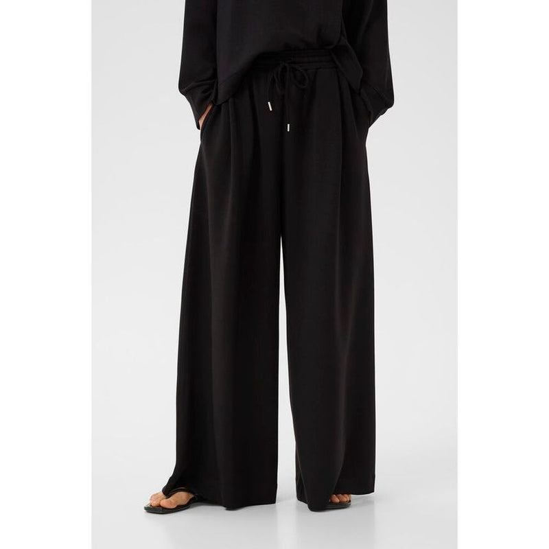GidaIW Wide Leg Vincent Pants Black