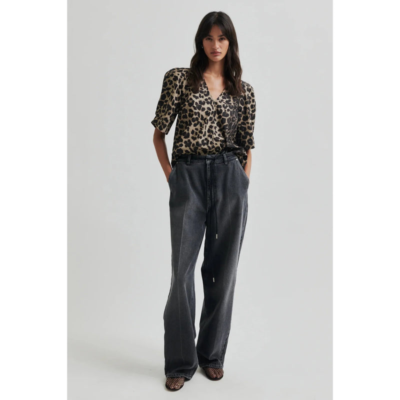 Leora Blouse Dark Leopard